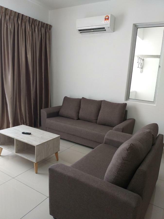 Aliff Avenue 2 Bedroom Homestay Johor Bahru Bagian luar foto